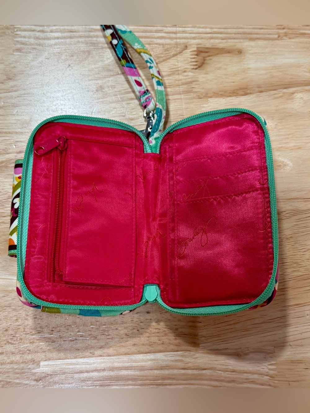 Vera Bradley Tutti Fruitti Quilted Wristlet Wallet with Multicolor Accent - Picture 4 of 4